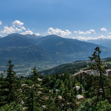 Hotel-Restaurant Le Mont Paisible, Crans-Montana Dış mekan fotoğraf
