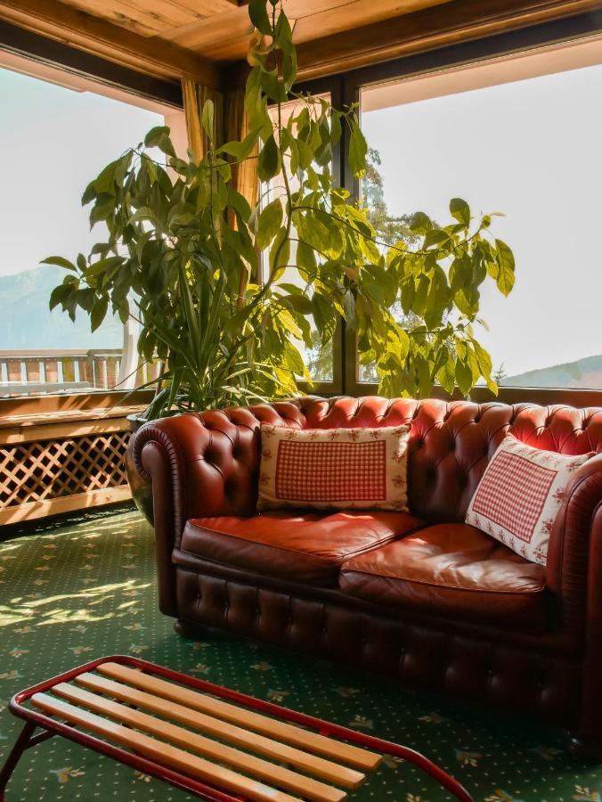 Hotel-Restaurant Le Mont Paisible, Crans-Montana Dış mekan fotoğraf