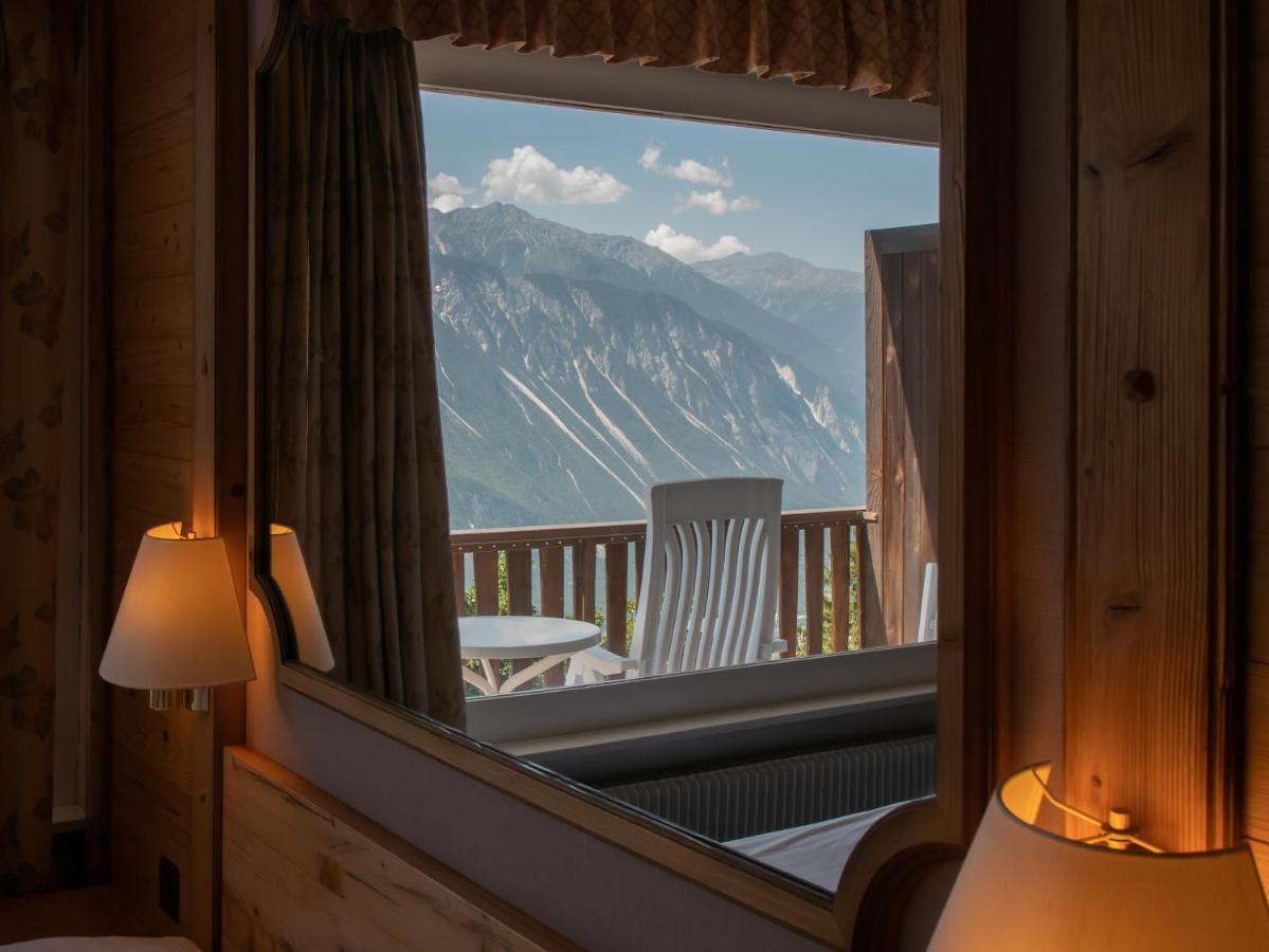 Hotel-Restaurant Le Mont Paisible, Crans-Montana Dış mekan fotoğraf