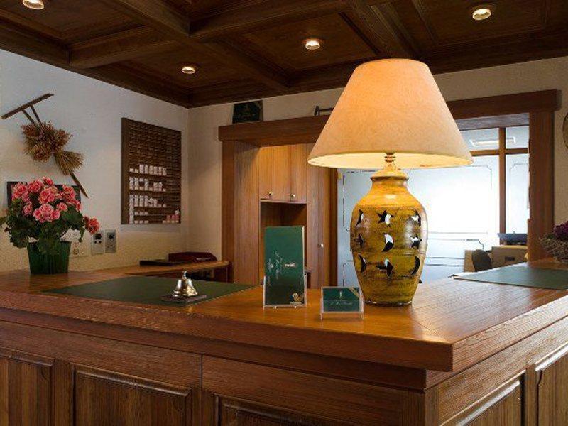 Hotel-Restaurant Le Mont Paisible, Crans-Montana Dış mekan fotoğraf