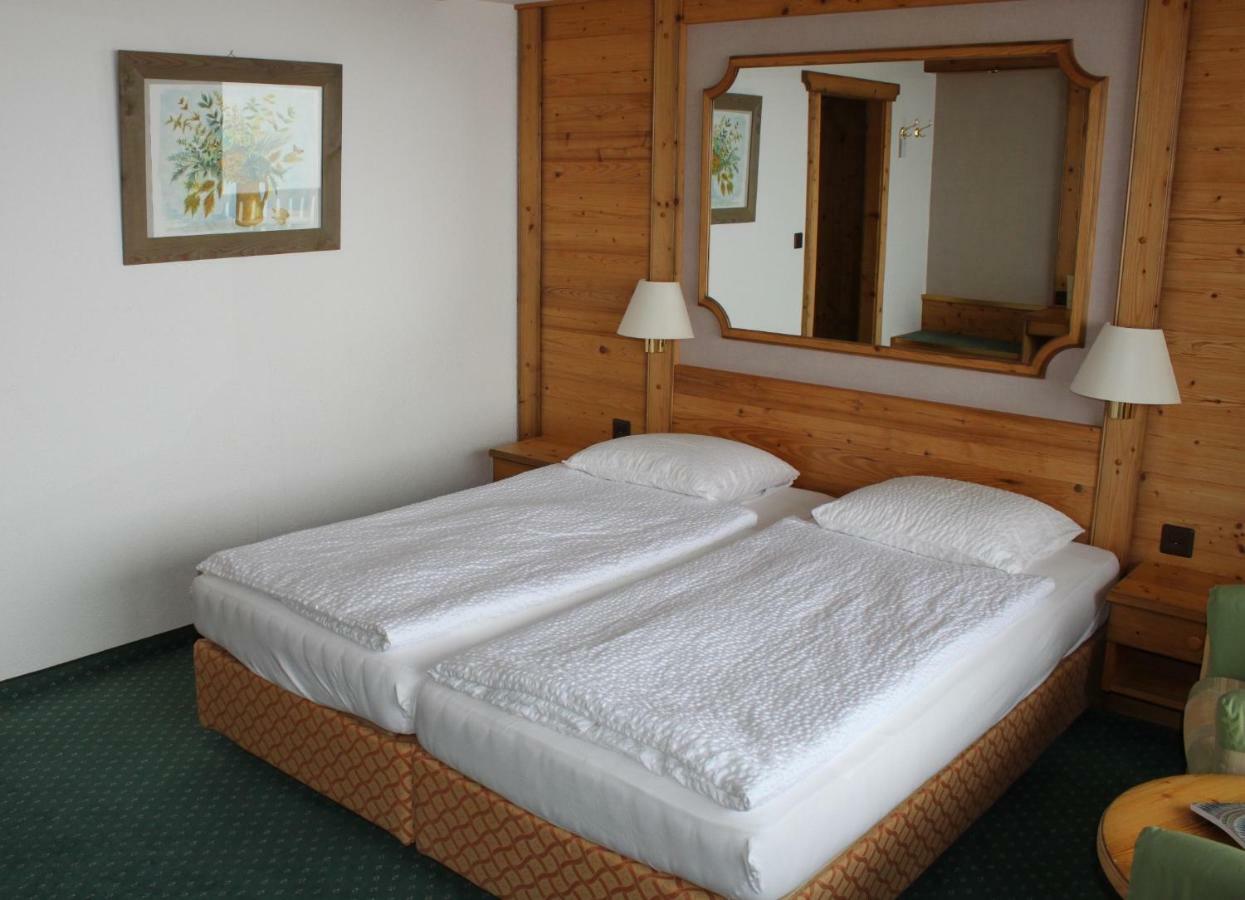 Hotel-Restaurant Le Mont Paisible, Crans-Montana Dış mekan fotoğraf